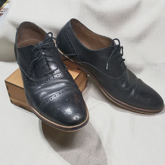 Johnston & Murphy Conard Cap Toe - Picture 5 of 13